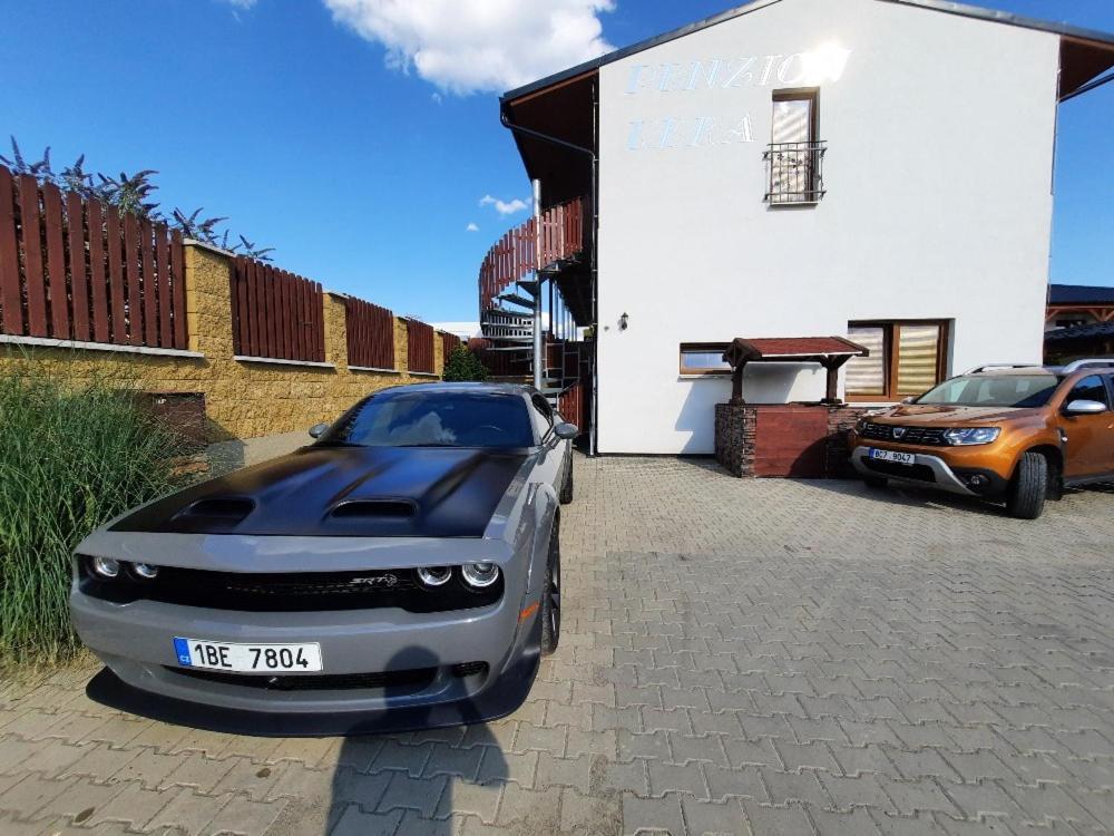 Penzion Kera Rosice Dış mekan fotoğraf